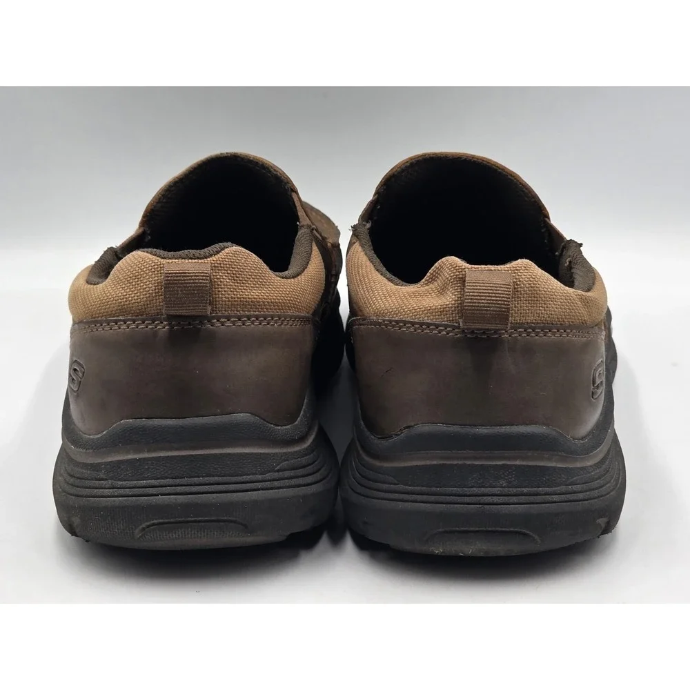 Skechers relaxed fit